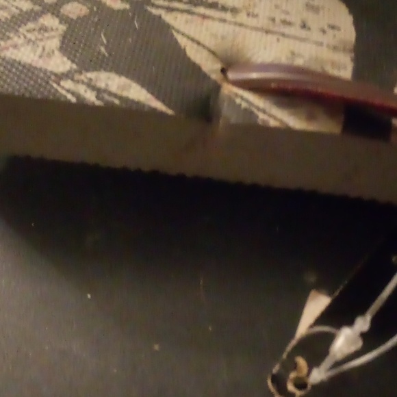 NWT - Skull Flip Flops - Size S (5/6) - Picture 3 of 10